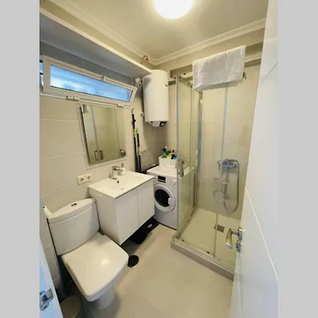 Estudio Nueva Andalucia * Marbella